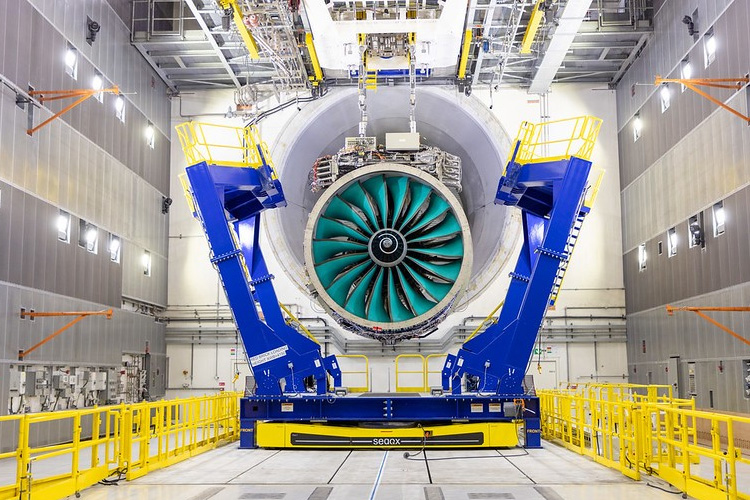 Rolls-Royce UltraFan technology demonstrator build complete and getting ready to test