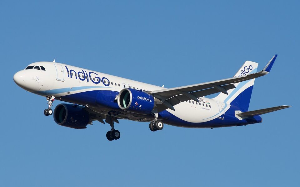 IndiGo Flight Experiences Mid-air Engine Shutdown, and Lands in Mumbai