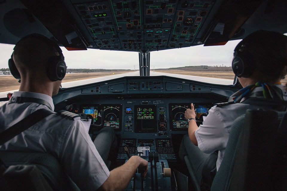 FAA Urges Congress: Hold Off on Raising Pilot Retirement Age