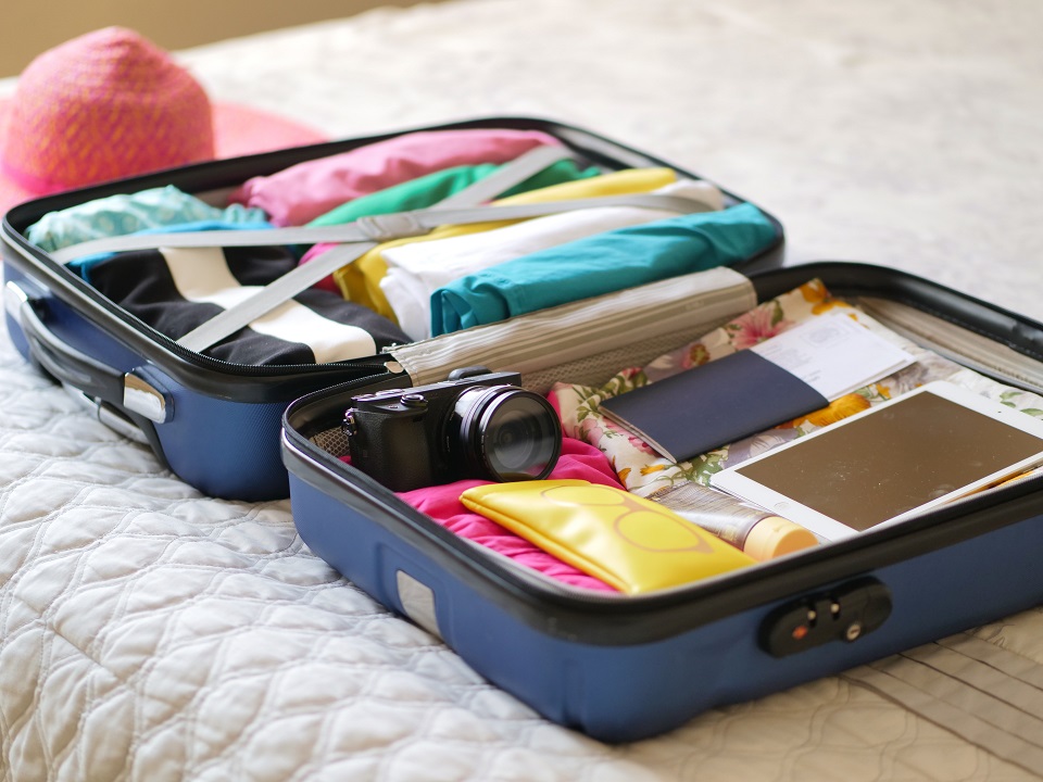 Mum Reveals Genius Packing Hacks that will save you hundreds on airlines baggage fees