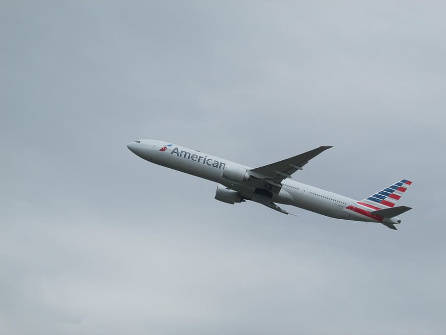 Hidden camera reportedly found in bathroom onboard American Airlines flight