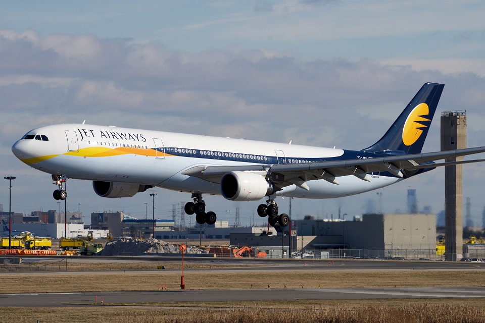 Jet Airways Shares Soar 5% as Jalan-Kalrock Consortium Sets Sights on 2024 Takeoff