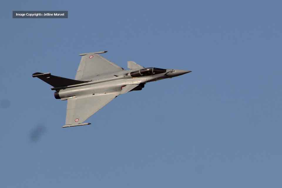 Two French Rafale Jets Collide in Mid-Air, Resulting in the Deaths of Two Pilots