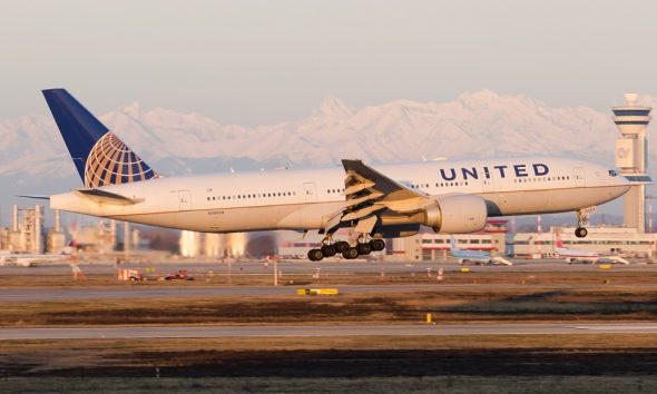 United Flight to China Makes U-Turn Mid-Air After Pilot Forgets Passport, Causing 6h Delay