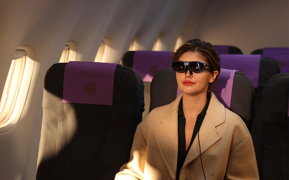 Say goodbye to traditional screens: First Airline to Offer Rokid AR Glasses for In-Flight Entertainment