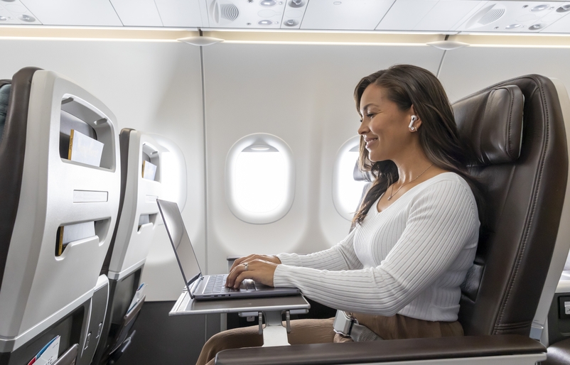 Hawaiian Airlines debuts free high-speed Starlink internet for passengers