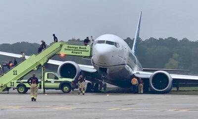 United's Boeing 737 MAX Encounters Landing Gear Collapse in Houston