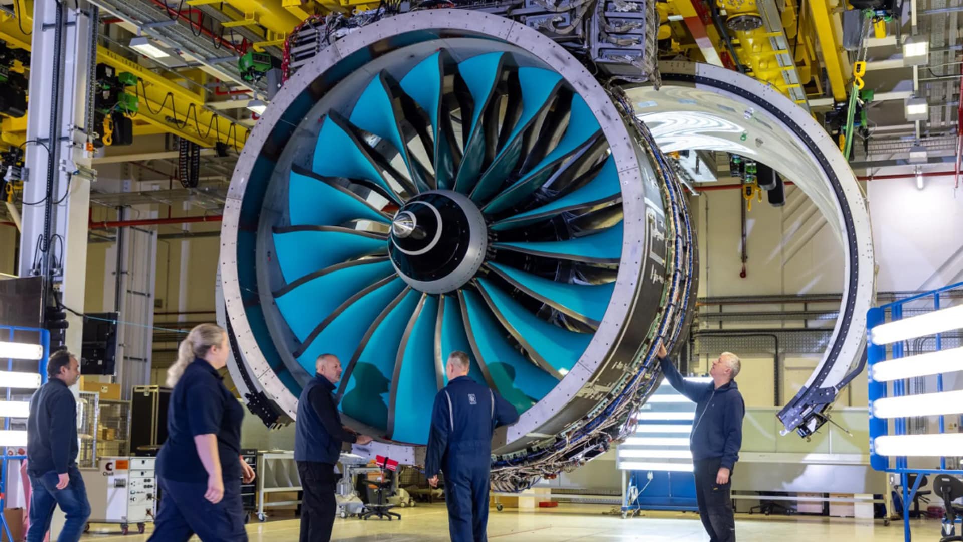 Rolls-Royce Gifts Every Employee a Substantial Amount in Shares