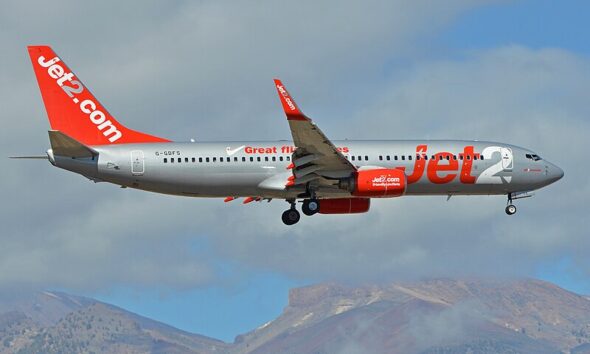 Yoga in the Aisle: A Passenger's Unexpected Moment on a Jet2 Flight