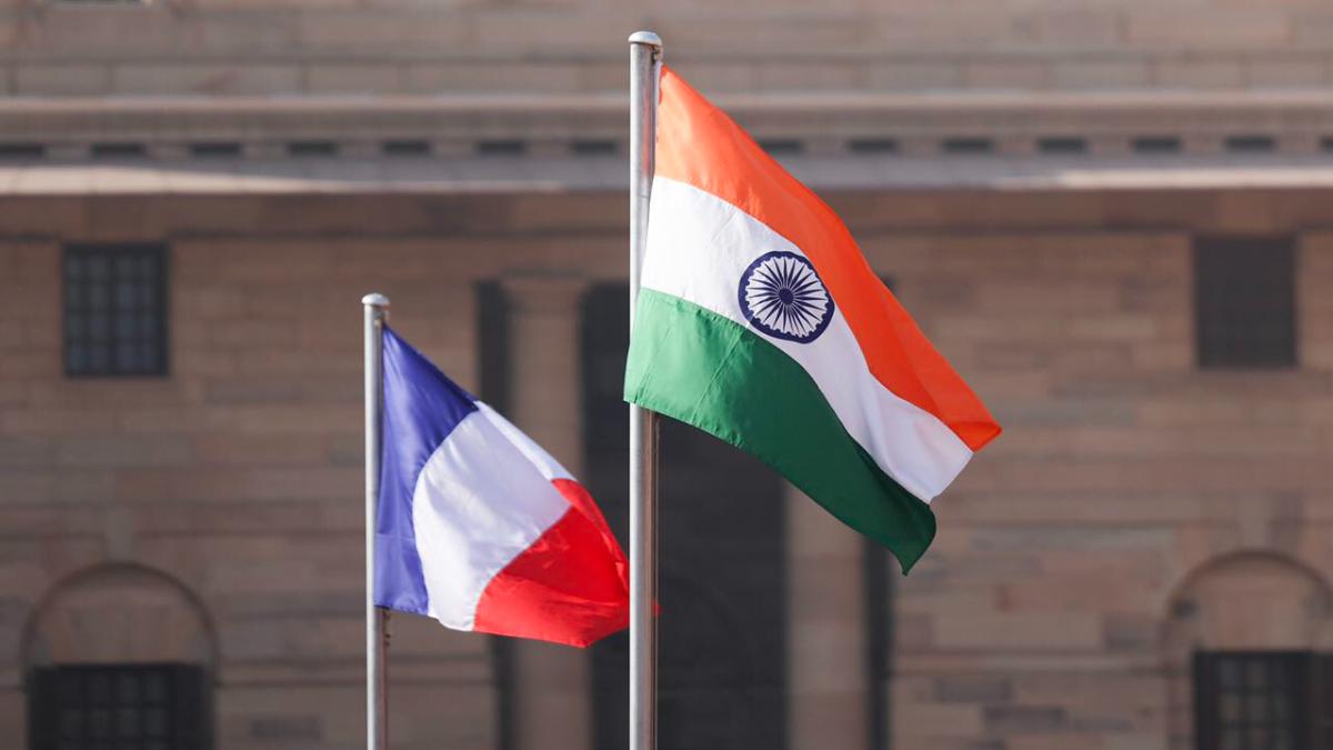 France, India to Develop Aeronautics Cluster and Training Center