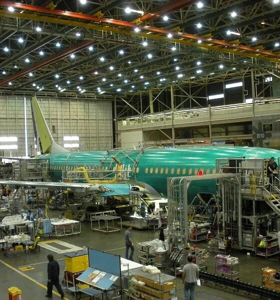 NTSB Warns Over 40 Airlines Using Boeing 737s With Unsafe Rudder Components