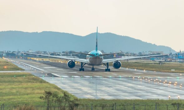 Top Punctual Airlines Around the World for 2024