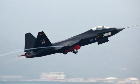 Pakistan to acquire 40 Chinese stealth fighters to compete with the US F-35
