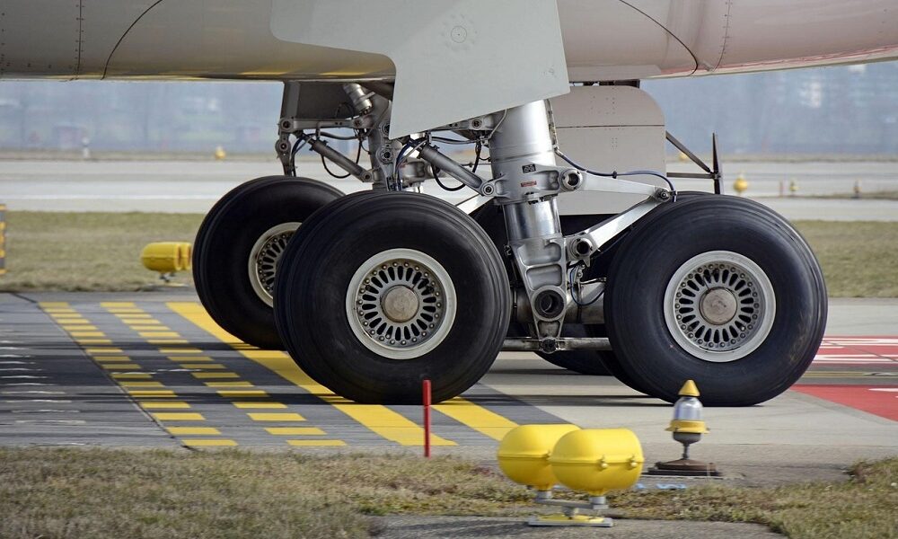 13-Year-Old Afghan Boy Hides in Plane’s Landing Gear, Reaches Delhi